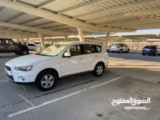  11 Mitsubishi Outlander