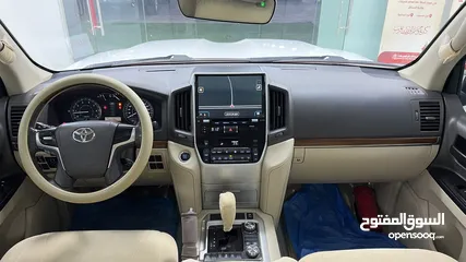  16 TOYOTA LAND CRUSSER GXR 2018