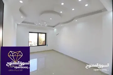  2 شقة أرضية مميزه جديده لم تسكن لقطه وبسعر مغري جداااا وبسعر حرق اجمل مناطق الجبيهة قرب الإبداع