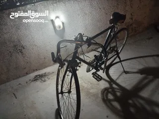  4 بسكليت حالة جيدة للبيع جنط 27 ويمكن التفاوض