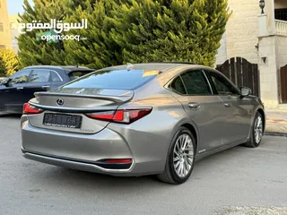  6 LEXUS ES300 2020 بحالة الوكالة