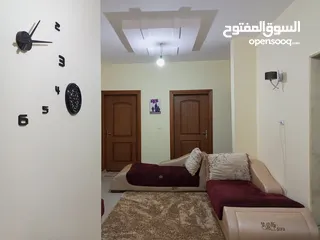  19 منزل للبيع متكامل