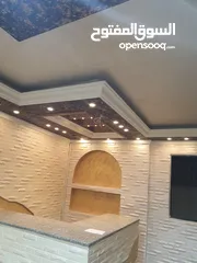 3 محل و معرض تجاري مميز للايجار وسط السوق التجاري