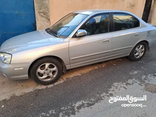  9 هونداي XD 2001  قير عادي للبيع