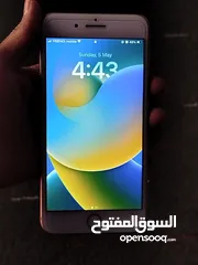  2 iPhone 8 plus 64GB 55 Riyal
