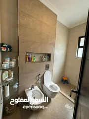  12 شقة 3 غرف نوم فخمة في دير غبار ( Property 37036 )-175011841