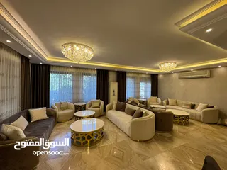  14 دير غبار شقة أرضية فخمة مع حديقه 4 نوم للإيجار