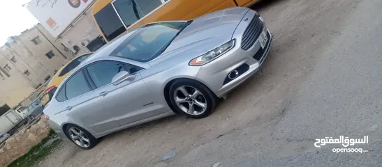  1 فورد فيوجن 2014 كلين فحص كامل سلفر بحالة الوكالة قابل للبدل