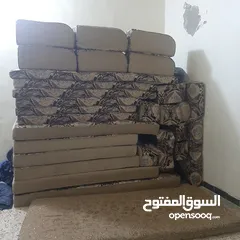  1 جلسه عربيه لصالون او غرفه ضيوف خمسه بأربعه لون بني ملوكي