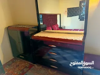  2 غرفة نوم مستعمله جديده مابيه أي زلغ 