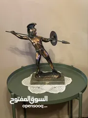  9 نحاس تحف قديمة ونادرة . لطفاً انظر الصور واقرأ التفاصيل .