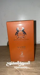  10 مسك وعطور.