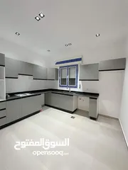  3 شقة جديدة للبيع السيدة عائشة 265ألف