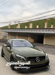  1 Mercedes-Benz C 180