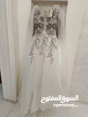  4 فستان للبيع دخل تبوك فقط
