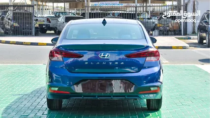  12 Hyundai Elantra 2019 In a perfect condition