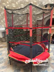  2 ترامبولين نطاطة اطفال لعمر تسع سنوات