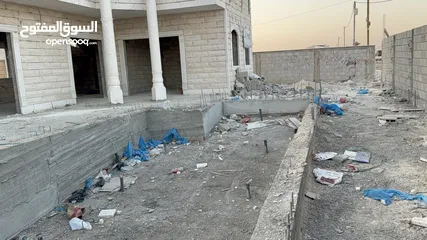  6 اغتنم الفرصة وتملك فيلا عظم باريحا وشطب حسب رغبتك