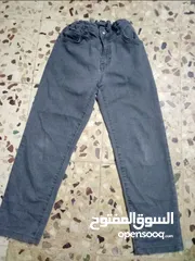 14 ملابس بناتي مستعمل بس نضيف بأسعار رمزيه ومراعاه عالكميه بلبسو عمر 8/9 سنين