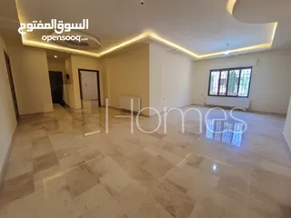  11 شقة ارضية مع ترس للبيع في قرية النخيل بمساحة بناء 169م