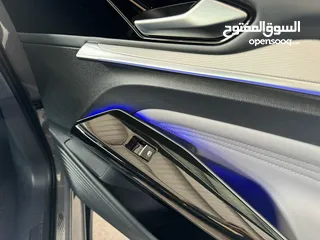  12 فولكس واجن id4 برو اعلى صنف 2023 شبه زيرو ممشى 30 الف كيلو