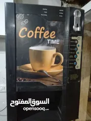  1 ماكنة مشروبات ساخنه قهوة ونسكافيه وهوت شوكليت وكابتشينو بحالة ممتازة  مكيف طن ونص عادي ومظلية 4*3
