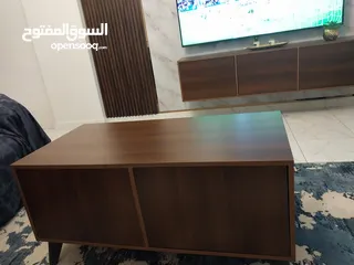  3 اثاث غرفة جلوس ،،طاولة وسط مع خزانة تلفاز معلقة للبيع