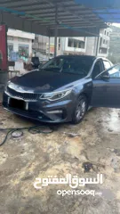  1 كيا اوبتيما  Kia K5