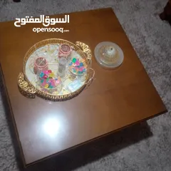  4 طقم كنب تسع مقاعد تفصيل مع طربيزات ثقيل