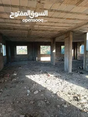  5 بيت مستقل مع قطعة ارض