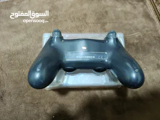  3 يد بلاي ستيشن 4 اصليه مستعمله للبيع بحال الوكاله