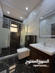  17 شقة طابق الثاني باجمل مناطق المقابلين