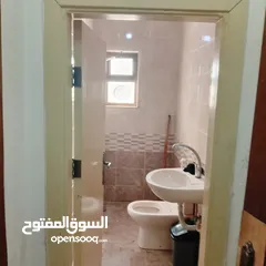  10 شقة مفروشة للايجار في شارع الجامعةفرش جديد لتعامل مع المالك مباشرة وباريحية وحي مخدوم