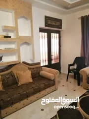  10 بيت لبيع ب المفرق