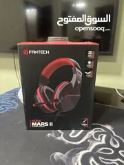  1 Fantech gaming headset