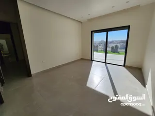  23 روف فاخر للبيع في عبدون ref : 14387