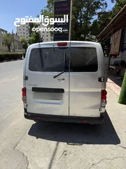  2 نيسان nv200