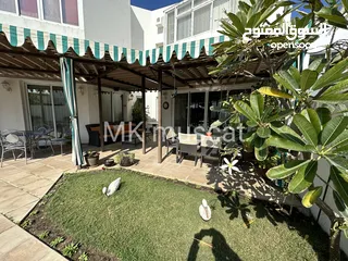 29 Special sale of 2-story villa with 3 bedrooms + permanent residence
