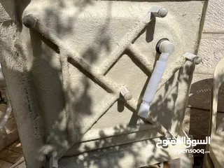  6 قاعده شور بوكس عدد4 و بانيو للاستحمام