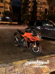  6 دراجة KTM RC390 - 2022