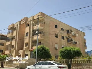  3 شقة مؤجرة شهري شارع عبدالله غوشه للبيع — فرصة استثمارية جاهزة