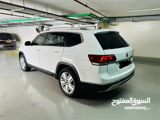  5 VW teramont SEL in excellent condition. Still under warranty till September 2025.