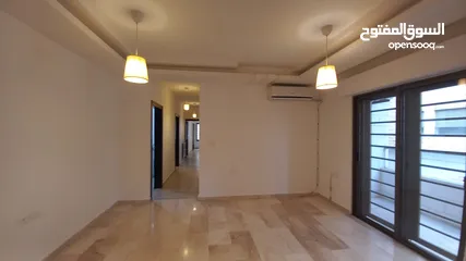  4 شقةشبه مفروشة للايجار في الدوار الرابع ( Property 40360 ) سنوي فقط