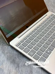  3 Microsoft Surface Go3