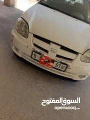  2 هونداي فيرنا 2005 يد اولي   مستوردة من كوريا البلد الاصلي،بوية الشركة ماتور ستاندر ،ترخيص لآخر السنة