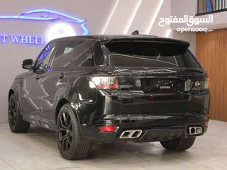  4 2019 Range Rover Sport V8 SVR