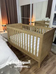  1 VOX Vintage Baby Cot