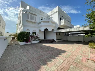  1 4 + 1 BR Amazing Beach Villa in Shatti Al Qurum