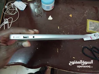  2 MacBook Air (11-inch,Early 2015)