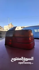  2 ضو خلفي يمين ل سيارة BMW E36 بحالة شبه الجديد بحالة الوكاله لا كسر ولا خدش الضو اصلي 100%